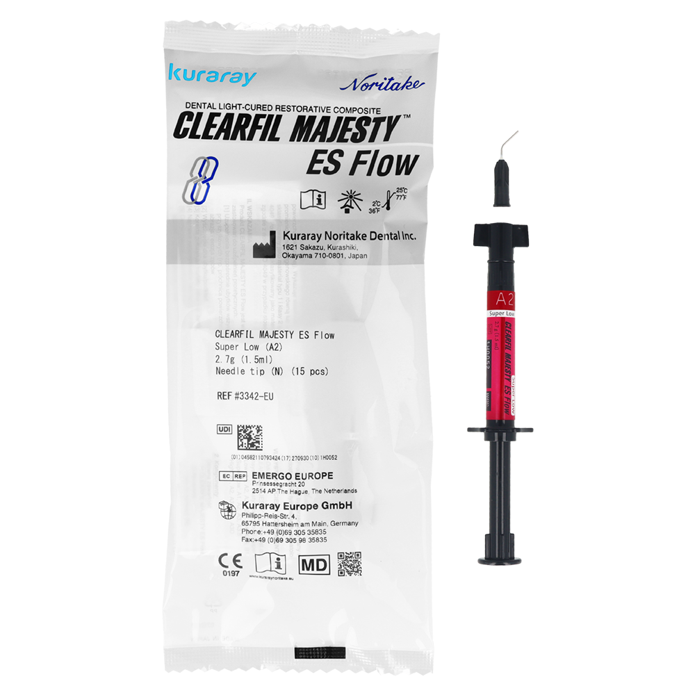 Clearfil Majesty ES Flow 2,7 г Курарай