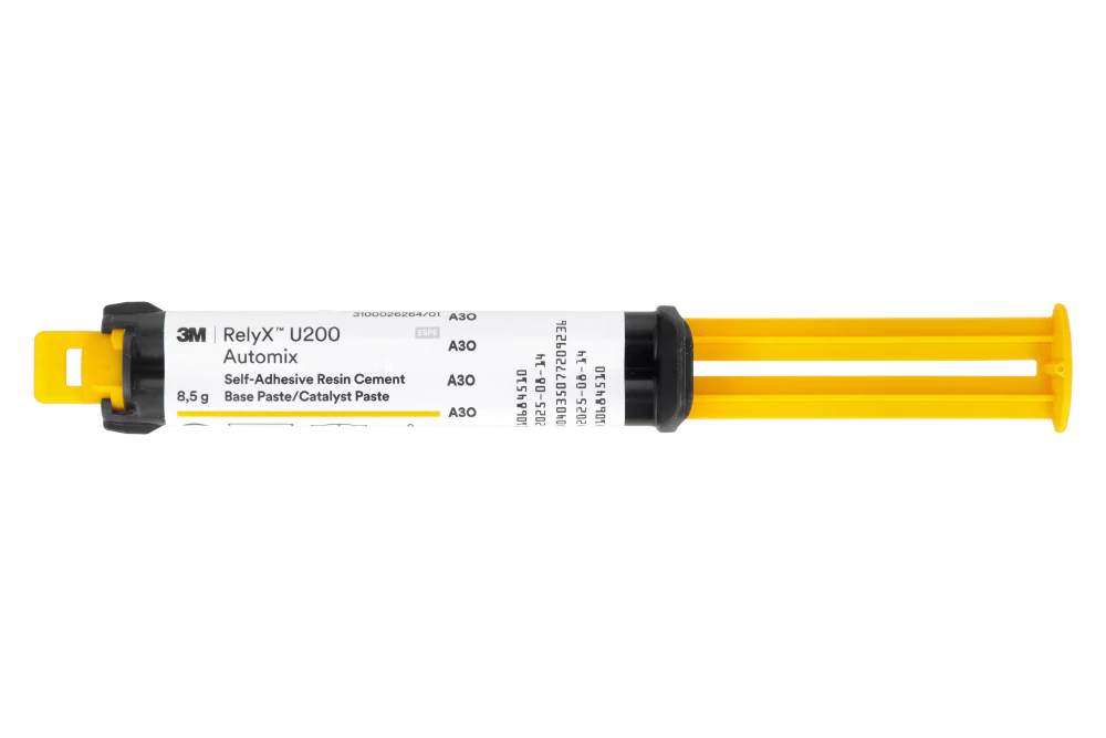 RelyX U200 Automix шприц 5 мл (8,5 г) 3M